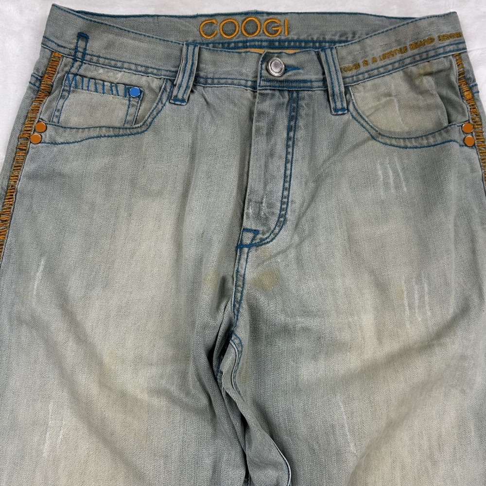 Coogi Jeans Mens 36x34 Light Wash Graphic Embroidered Back Pockets Streetwear - Picture 6 of 9